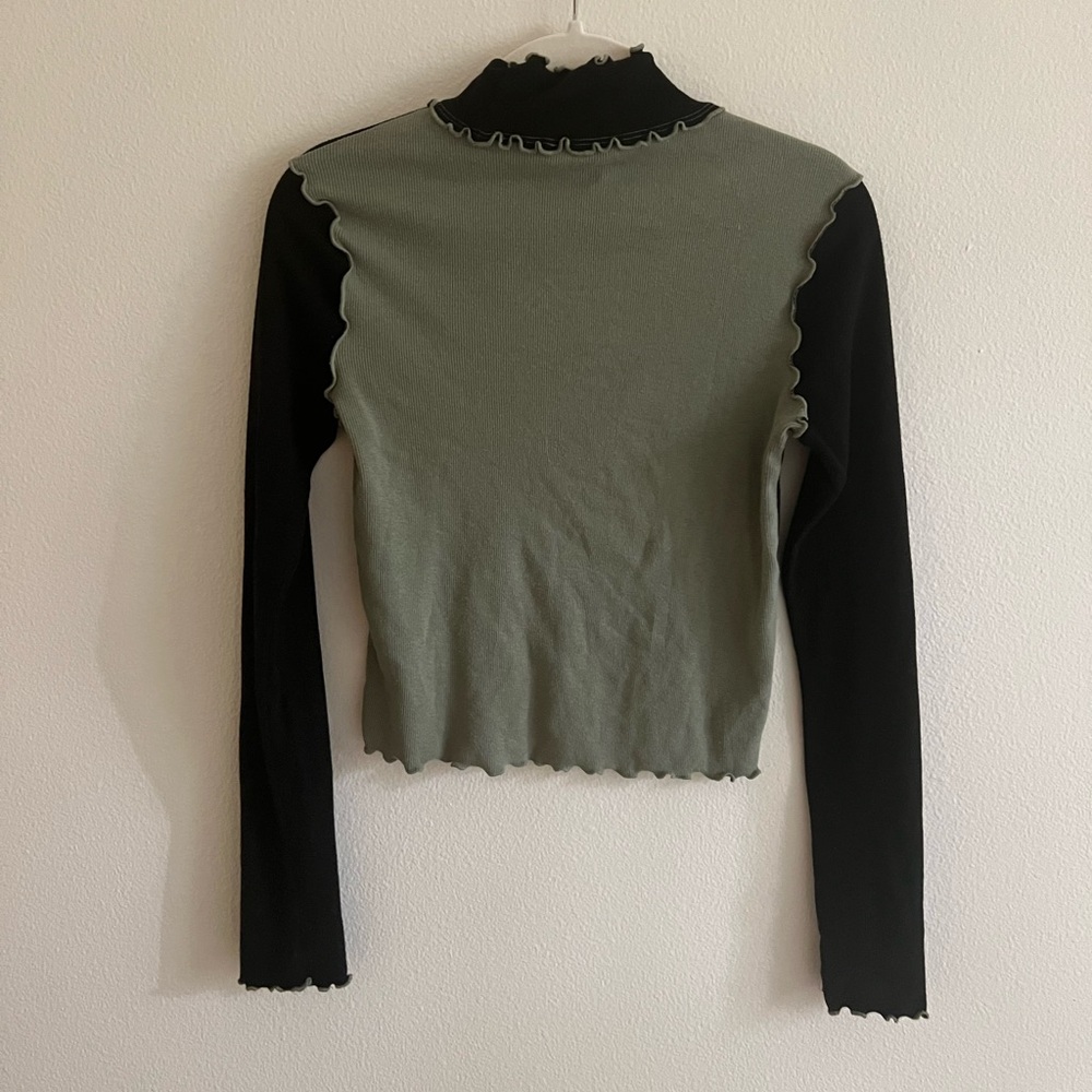 BP Ruffled Turtleneck - Picture 3 of 3